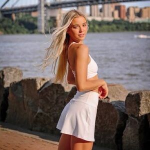 NWT! 🆕 Vuori White Volley Skort | Small | Pickleball / Tennis Skirt